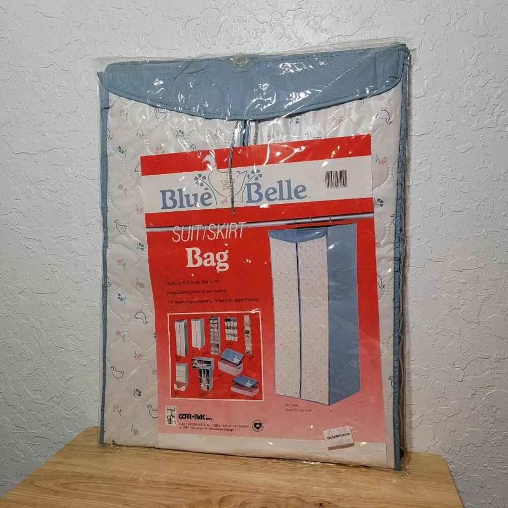 Deadstock Blue Belle Country Farm Goose Dress Suit Bag CorrPack 1987 15x20x42